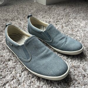 Taos Dandy Canvas Slip-on Sneaker in Blue Wash